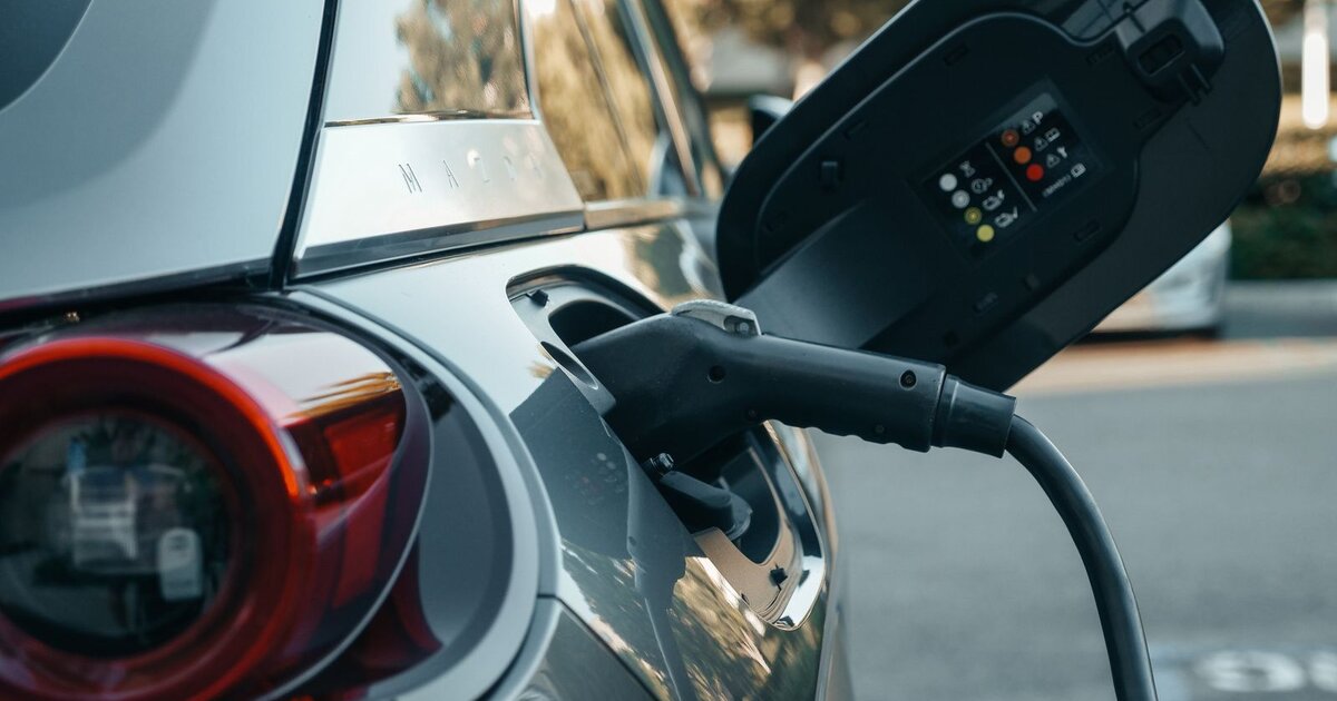BEV, PHEV or EREV: Choosing the Right Powertrain for Your Market