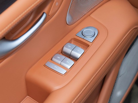 AITO M5 — China range-extender EV for export — photo 14