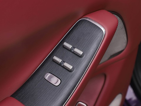 AITO M7 — China range-extender EV for export — photo 14