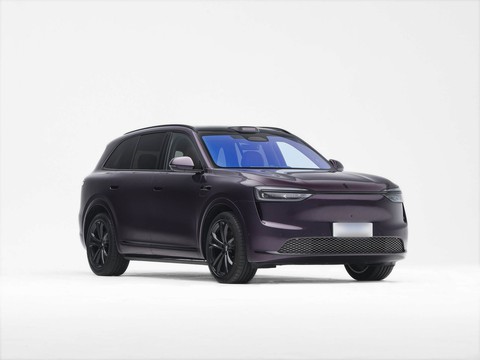 AITO M7 — China range-extender EV for export — photo 3