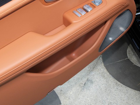 AITO M5 — China range-extender EV for export — photo 15