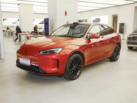 AITO M5 — China range-extender EV for export