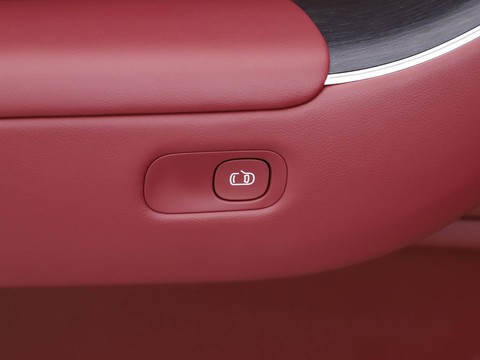 AITO M7 — China range-extender EV for export — photo 13