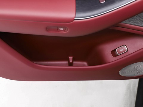 AITO M7 — China range-extender EV for export — photo 16