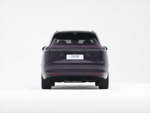 AITO Wen JieM7 — China range-extender EV for export — photo 6