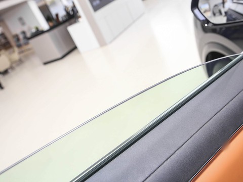 AITO M8 — China range-extender EV for export — photo 12