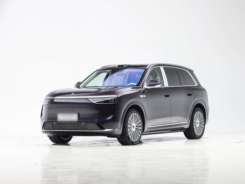 AITO M8 — China range-extender EV for export