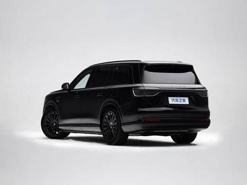 AITO Wen JieM9 — China range-extender EV for export — photo 5