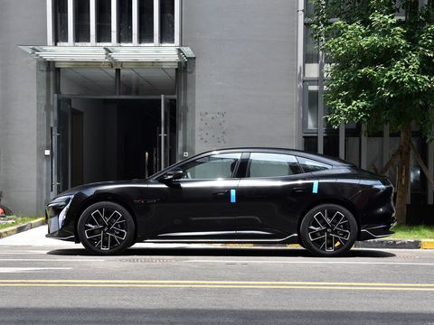 Avatr A Wei Ta06 — China electric EV for export — photo 4
