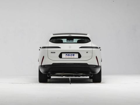 Avatr A Wei Ta07 — China electric EV for export — photo 6