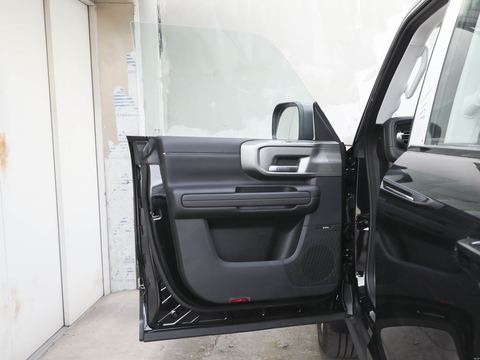 BAIC BJ Yue YeBJ40Zeng Cheng — China range-extender EV for export — photo 11
