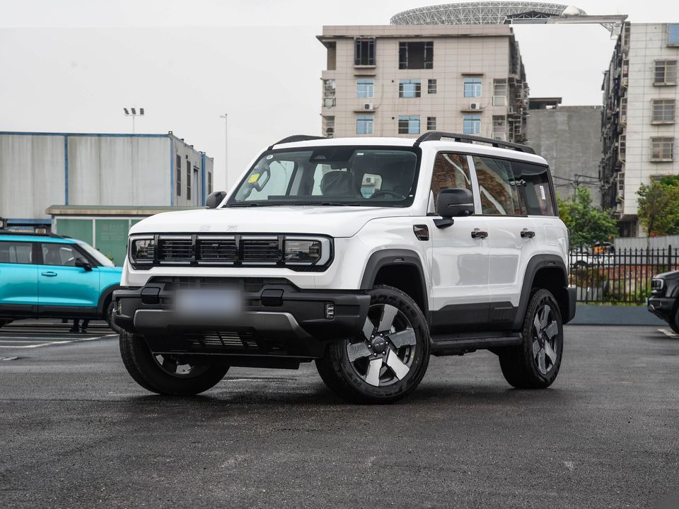 BAIC BJ40 EREV — China range-extender EV for export