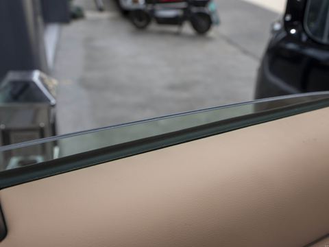 BAIC BJ Yue YeBJ60Zeng Cheng — China range-extender EV for export — photo 12
