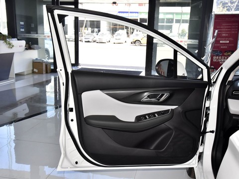 BAIC EU5 PLUS — China electric EV for export — photo 11