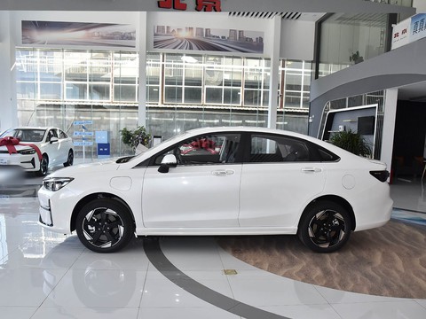 BAIC EU5 PLUS — China electric EV for export — photo 4