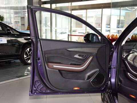 BAIC EU7 — China electric EV for export — photo 11