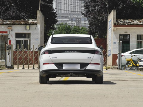 BAIC EU8 — China electric EV for export — photo 6
