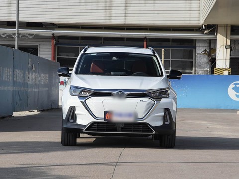 BAIC EX5 — China electric EV for export — photo 2
