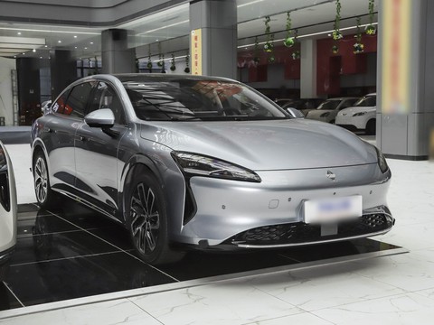 Baojun Xiang Jing — China electric EV for export — photo 3