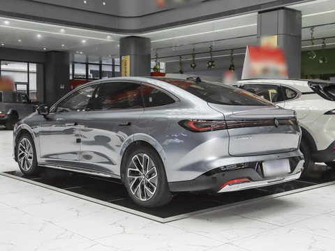 Baojun Xiang Jing — China electric EV for export — photo 5