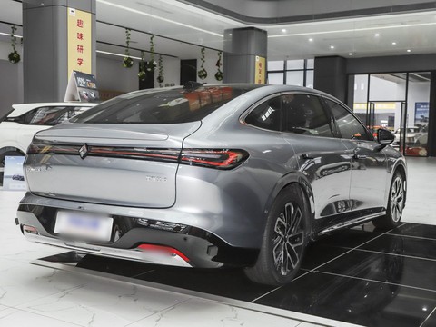 Baojun Xiang Jing — China electric EV for export — photo 7