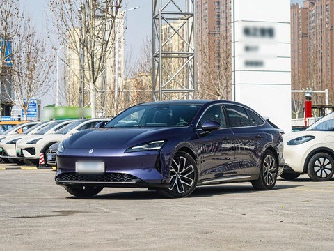 Baojun Xiang Jing — China electric EV for export — photo 8