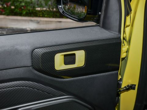 Baojun Bao Jun Yue Ye — China electric EV for export — photo 13