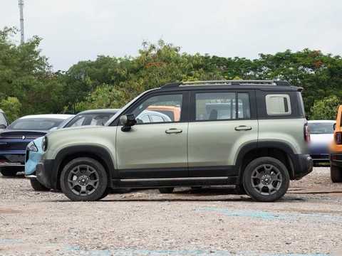 Baojun Yueye Plus — China electric EV for export — photo 4