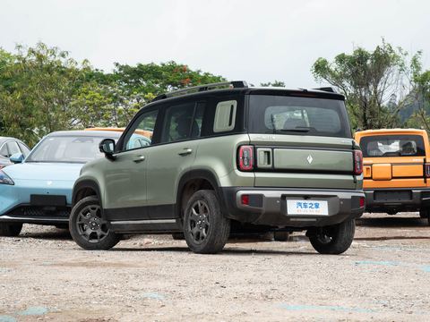 Baojun Bao Jun Yue YePlus — China electric EV for export — photo 5