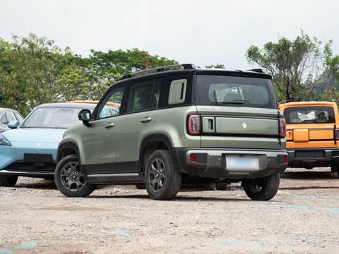 Baojun Yueye Plus — China electric EV for export — photo 5