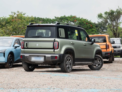 Baojun Yueye Plus — China electric EV for export — photo 7
