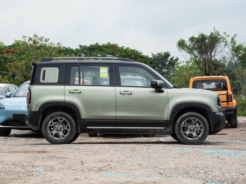 Baojun Yueye Plus — China electric EV for export — photo 8