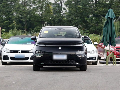 Baojun Yunduo — China electric EV for export — photo 2