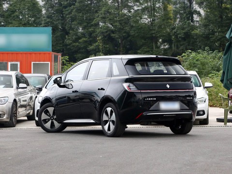 Baojun Yunduo — China electric EV for export — photo 5