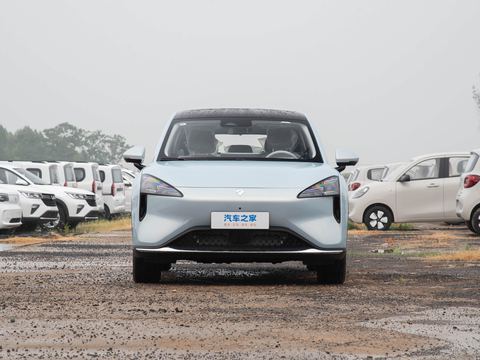 Baojun Bao Jun Yun Hai — China electric EV for export — photo 2