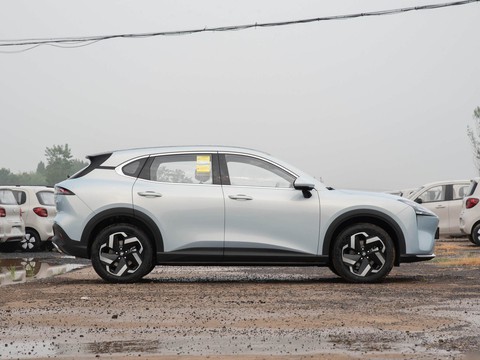 Baojun Yunhai — China electric EV for export — photo 8