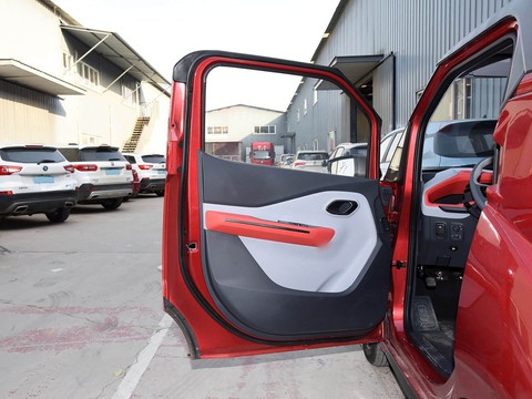 Baojun E200 — China electric EV for export — photo 11
