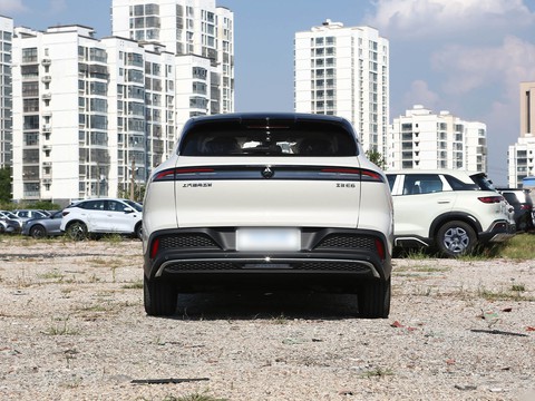 Baojun E6 — China electric EV for export — photo 6