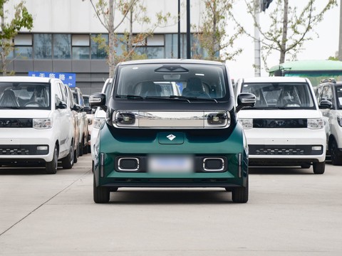 Baojun KiWi EV — China electric EV for export — photo 2