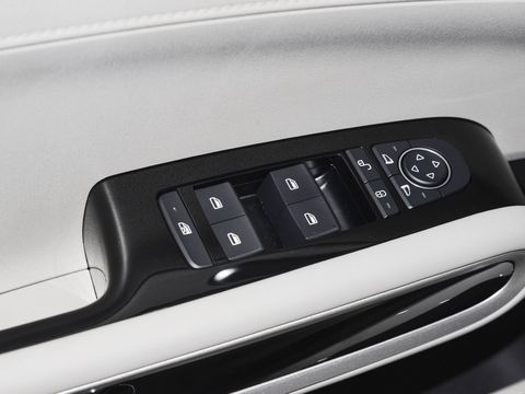 BYD D1 — China electric EV for export — photo 14