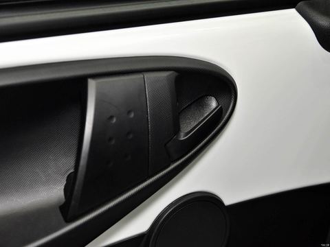 BYD e1 — China electric EV for export — photo 13