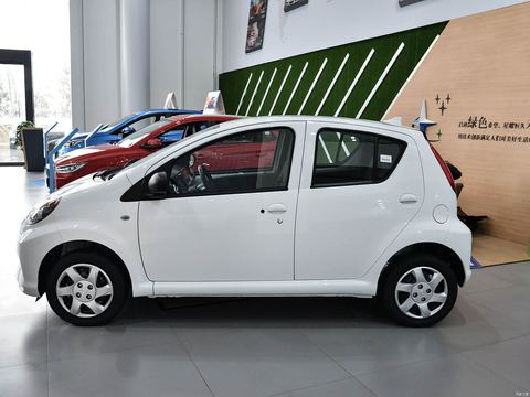 BYD e1 — China electric EV for export — photo 4