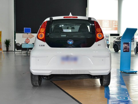 BYD e1 — China electric EV for export — photo 6