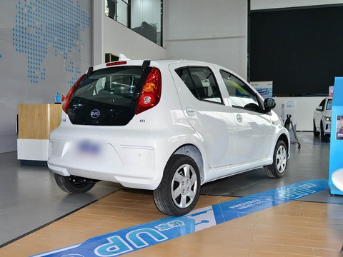 BYD e1 — China electric EV for export — photo 7