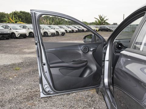 BYD e2 — China electric EV for export — photo 11