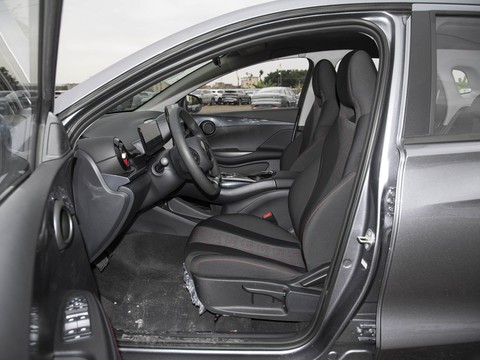 BYD e2 — China electric EV for export — photo 9