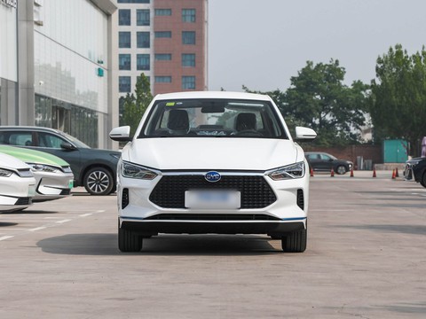 BYD e3 — China electric EV for export — photo 2