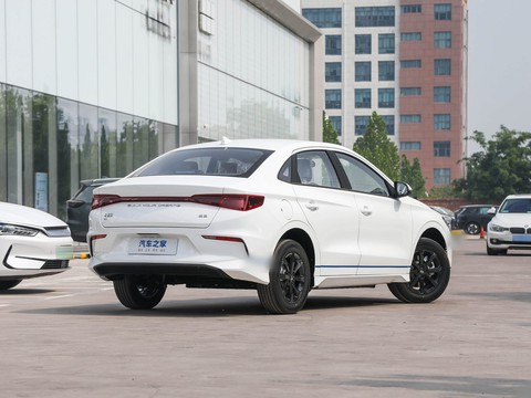 BYD e3 — China electric EV for export — photo 7