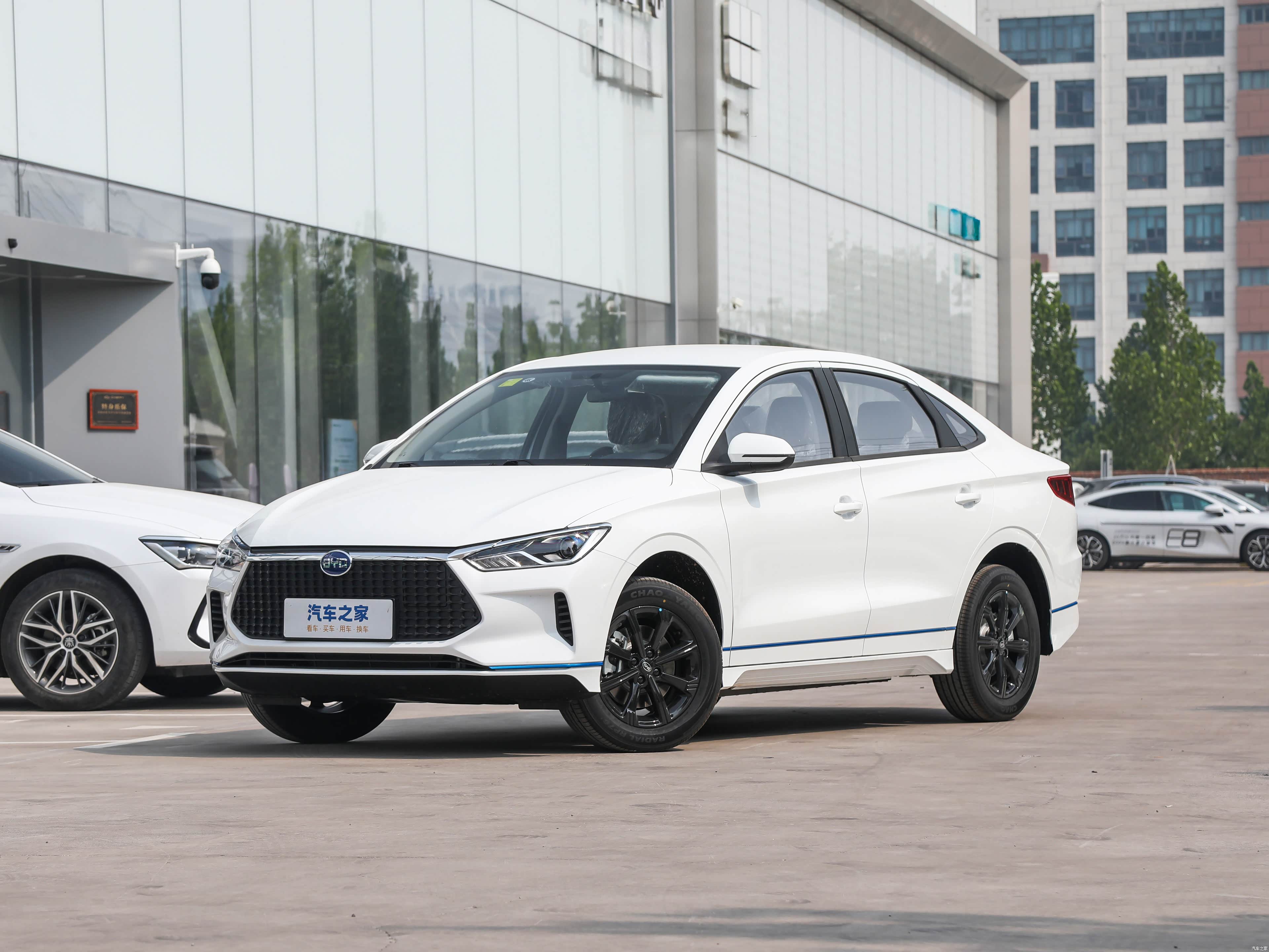 BYD e3