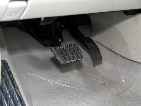 BYD e5 — China electric EV for export — photo 15